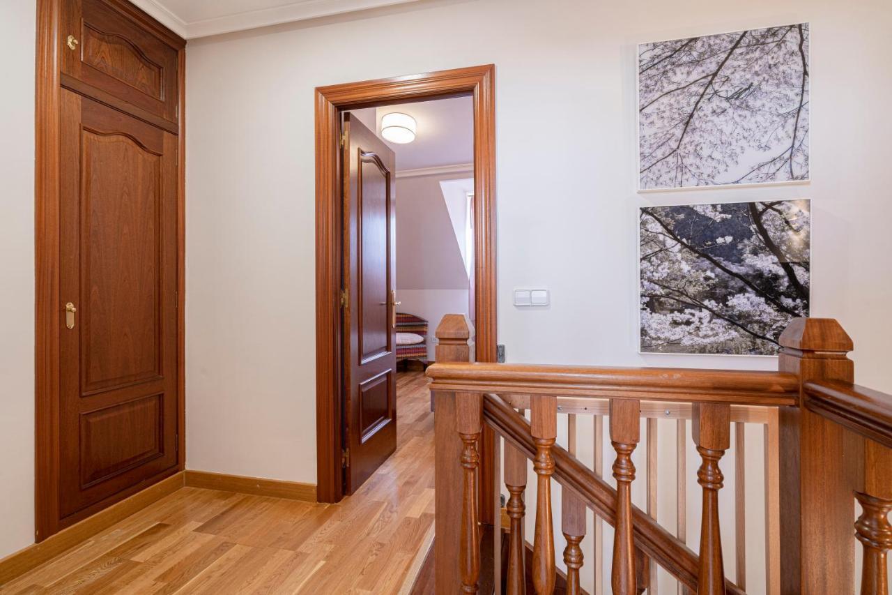 De La Guardia Suite Rosal Oviedo Exterior photo