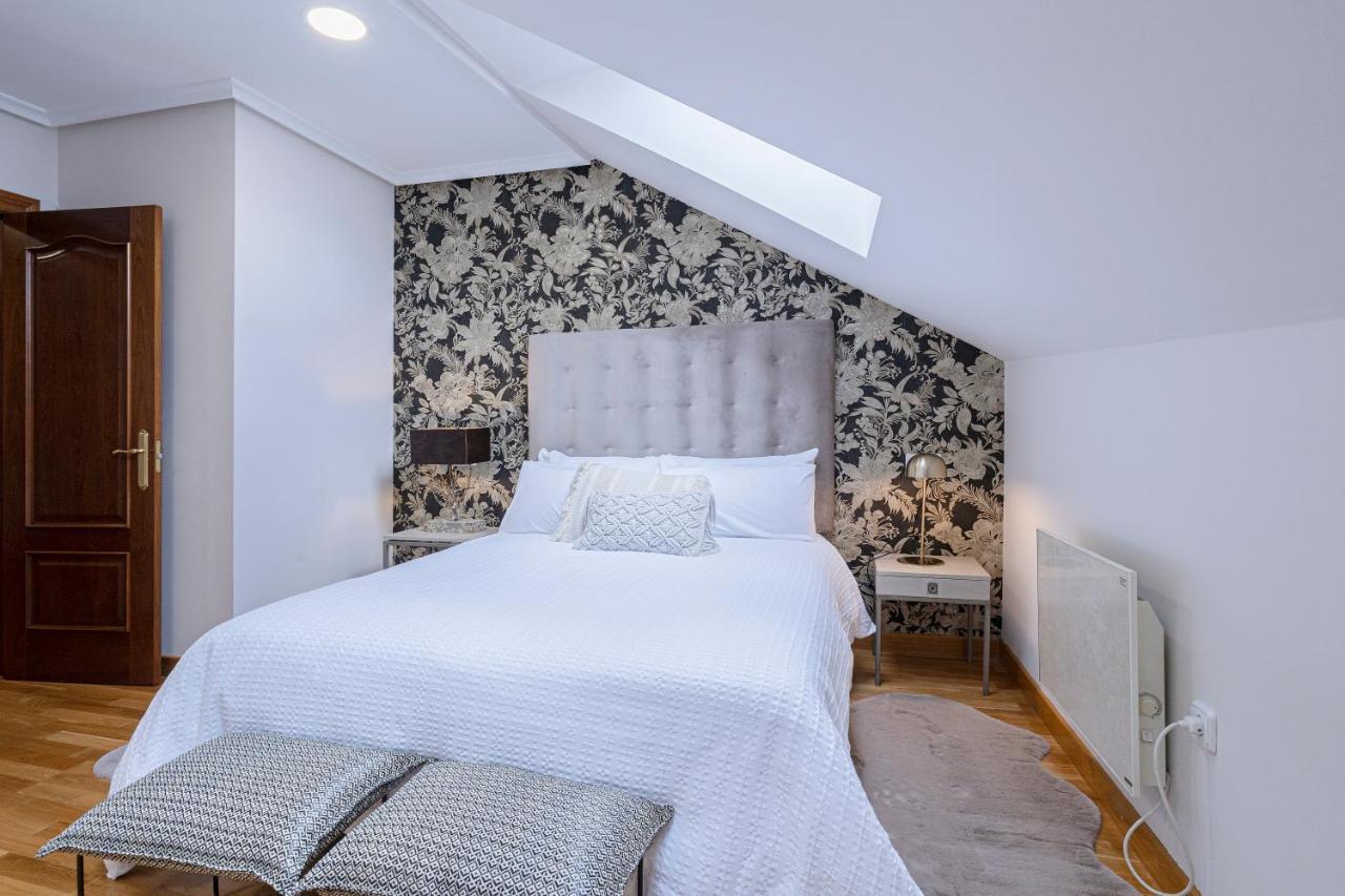 De La Guardia Suite Rosal Oviedo Exterior photo